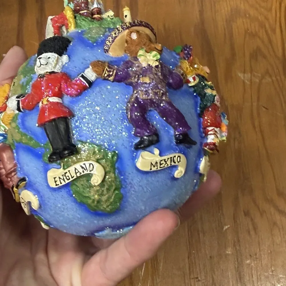 Christopher Radko Christmas Ornament Teddies Around the World 2002